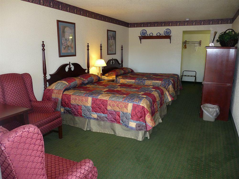 The Kc Motel